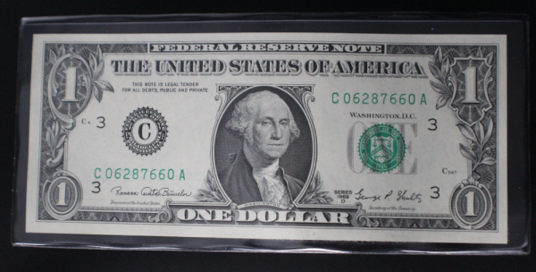 1969 D $1 Federal Reserve Note Crisp UNC G. Washington Note