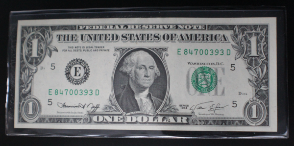 1974 $1 Federal Reserve Note Crisp UNC G. Washington Note