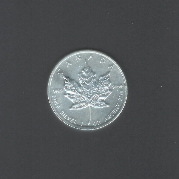 2010 $5 Silver Maple Leaf BU .9999 31.103 gm / 1 Troy oz Canada Coin