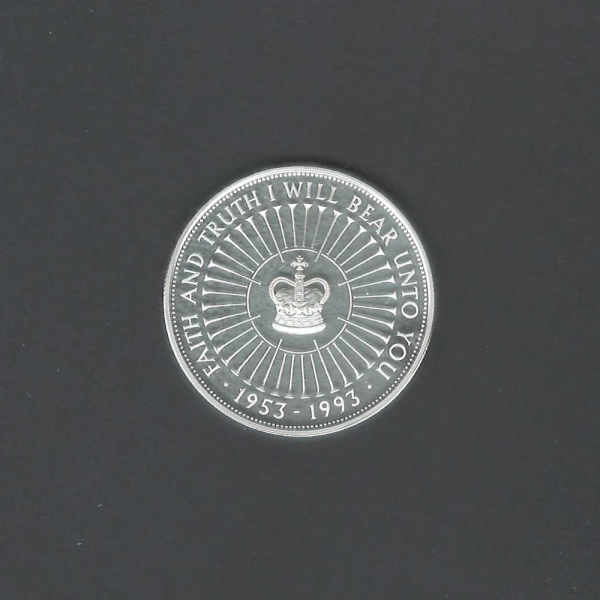 1993 £5 40th Anniversary of Coronation of Queen Elizabeth II B UNC Coin