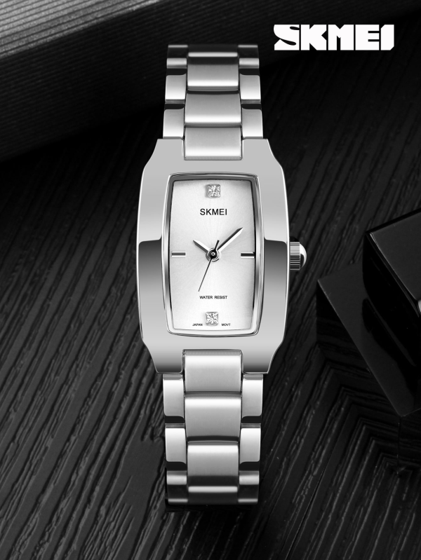 Classy Rectangle Dial Quartz Watch! Womens Silver