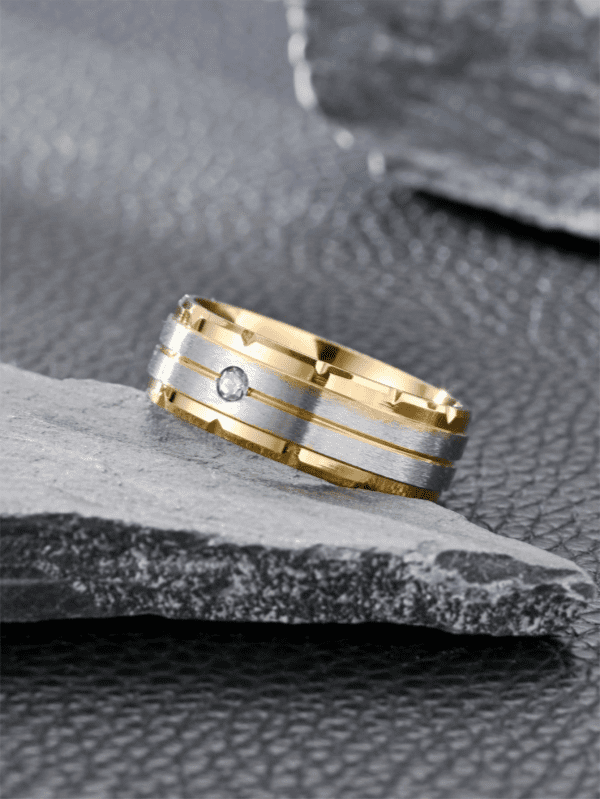 Fashionable & Elegant Titanium Steel Ring!